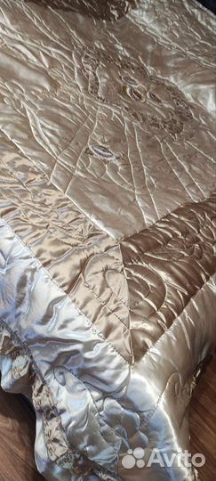 Покрывало на кровать