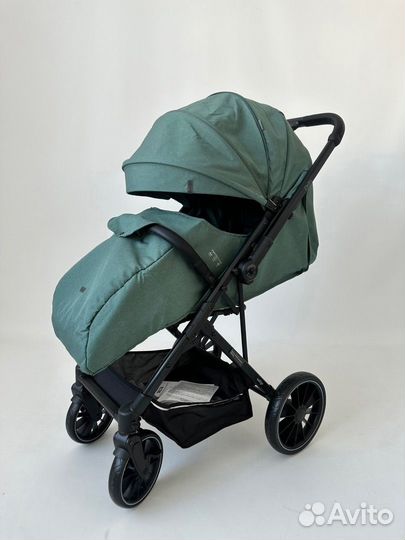 Прогулочная коляска новая