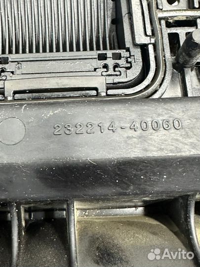 Впускной коллектор Toyota Camry XV70