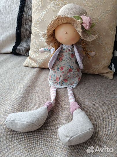 Кукла интерьерная