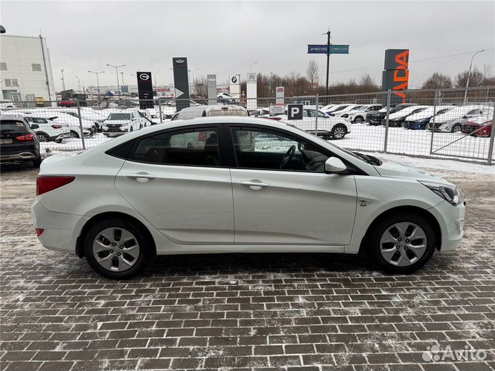 Hyundai Solaris 1.4 AT, 2015, 166 500 км