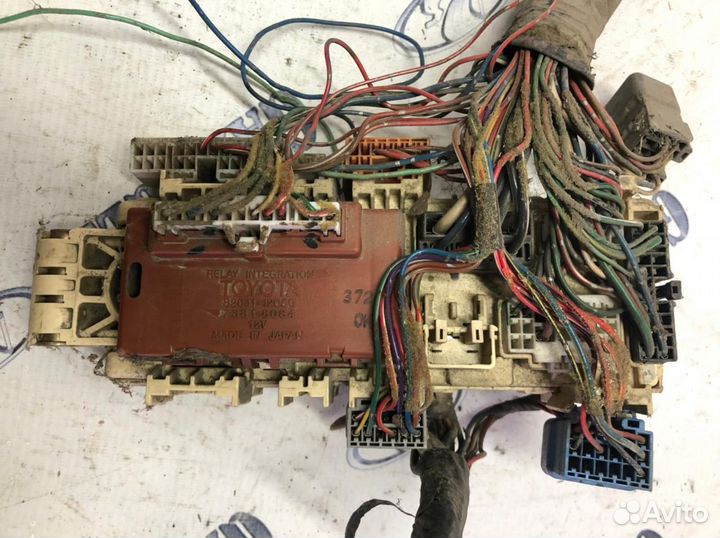 Блок предохранителей Toyota Corolla Sprinte