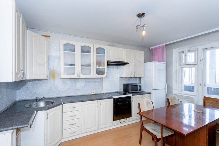 2-к. квартира, 75,7 м², 10/10 эт.