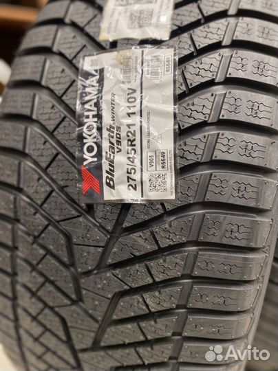 Yokohama W.Drive V905 275/45 R21 и 315/40 R21