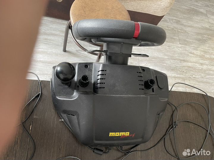 Игровой руль logitech momo racing 900