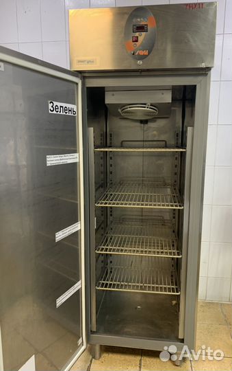 Шкаф холодильный Sagi