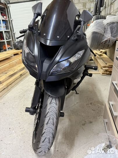 Продам kawasaki zx-6r
