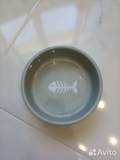 Продам кошачью миску