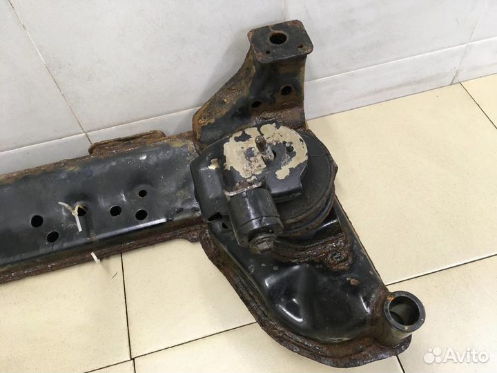 Балка передняя поперечная FX (S50) 2003-2007