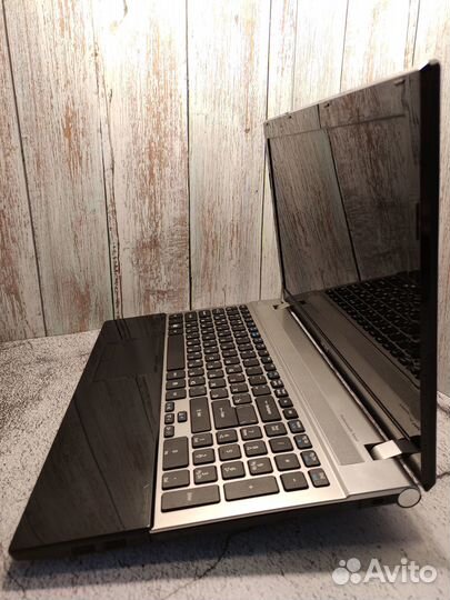 Мощный Acer 15.6 Дюйма/8 Oзу/GeForce 2GB/core i5