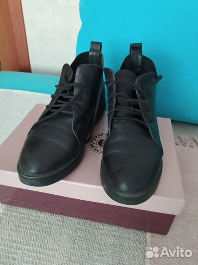 Ботинки женские
