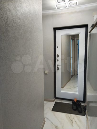 Комната 15 м² в 3-к., 9/9 эт.