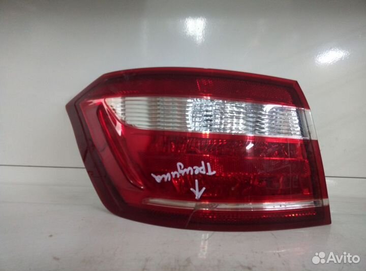 Левый задний фонарь Лада Веста
