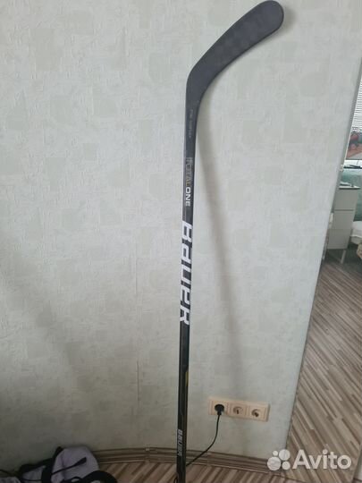 Клюшка хоккейная Bauer