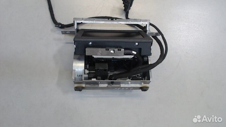 Дисплей мультимедиа Audi A8 (D3), 2003