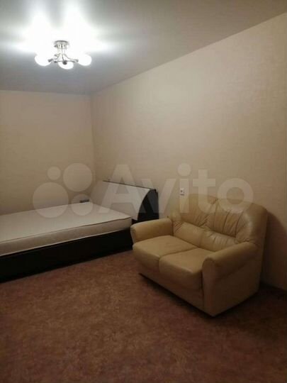 1-к. квартира, 42 м², 14/17 эт.