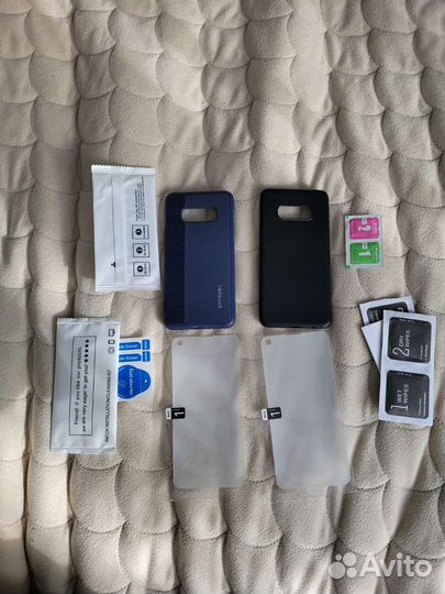 Samsung galaxy s10e чехлы