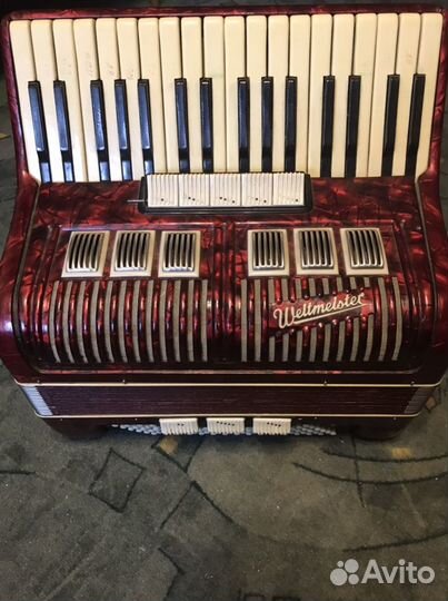Антикварный Аккордеон Weltmeister