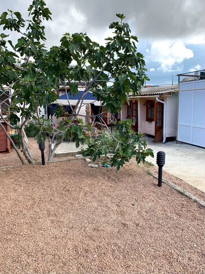 Комната 15 м² в 8-к., 1/1 эт.