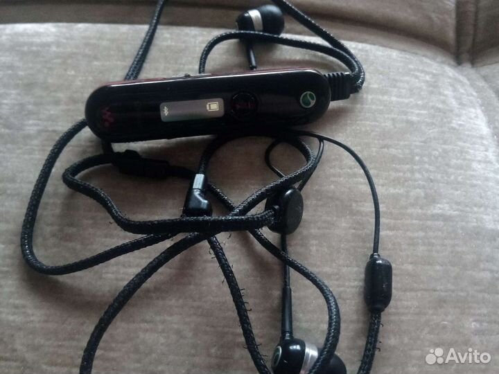 Bluetooth гарнитура Sony Ericsson HBH - DS970