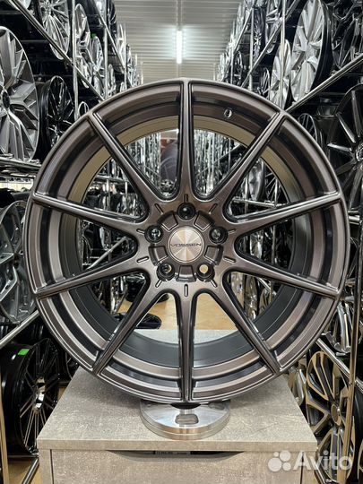 Диски литые R18 5*108 Vossen