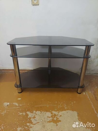 Стеклянная тумба