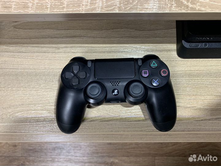 Sony PS4 Slim 1tb