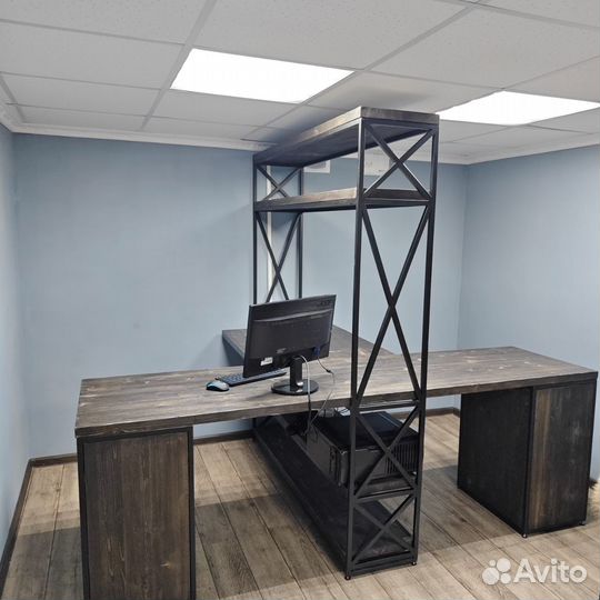 Мебель для офиса (стол, стеллаж)