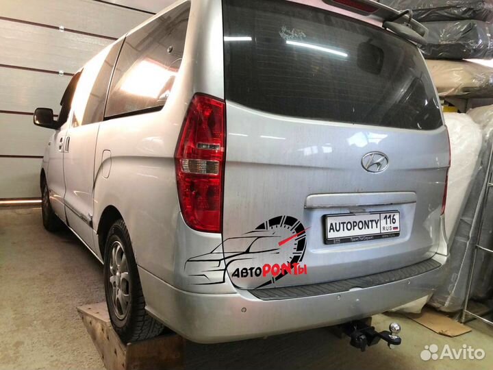 Фаркоп Hyundai H1 Grand Starex под квадрат