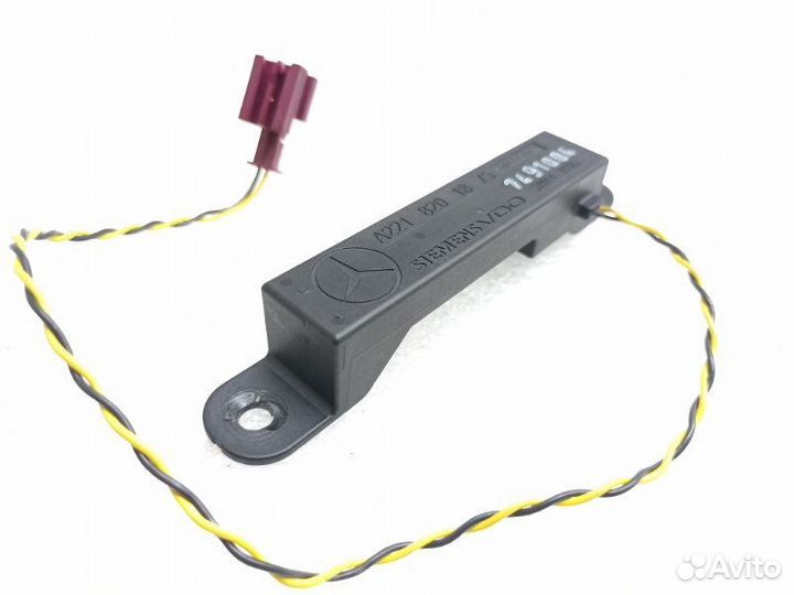 Антенна задняя правая Mercedes-Benz S-Class W221