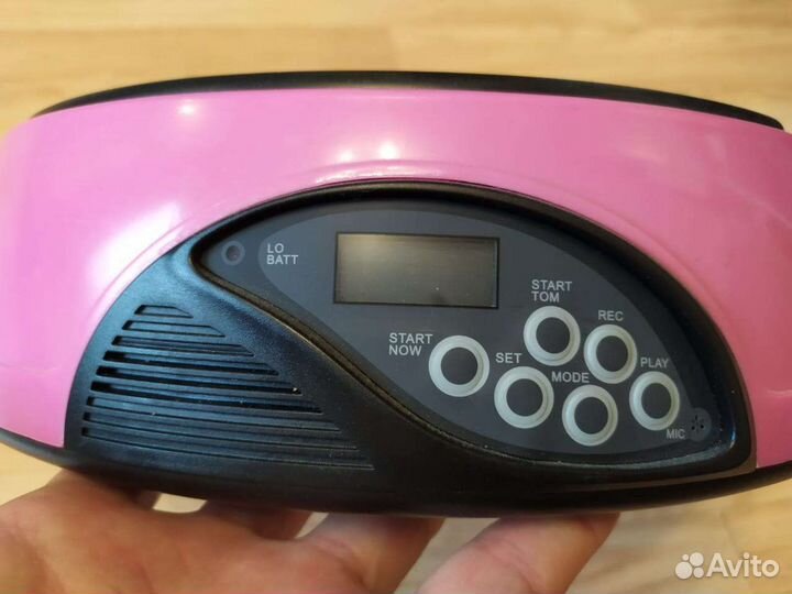 Автоматическая кормушка для кошек и собак