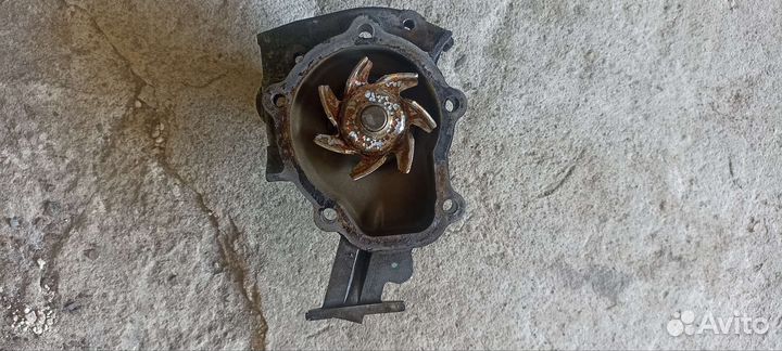 Водяная помпа aveo