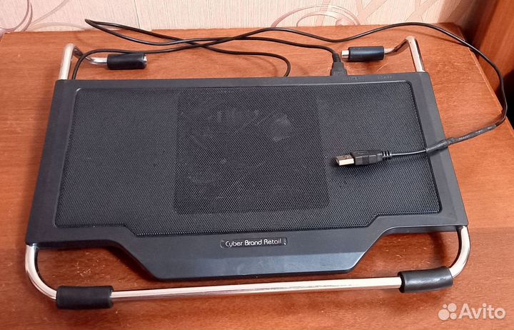 Подставка с охлаждением для ноутбука