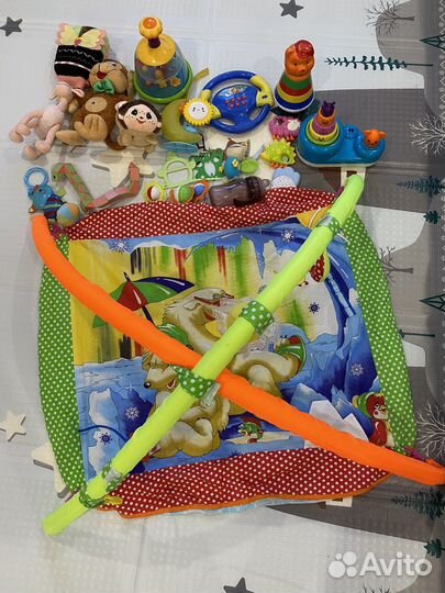 Большой пакет игрушек