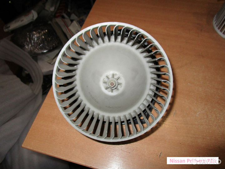 Мотор печки на Nissan Primera (Ниссан Примера) P11