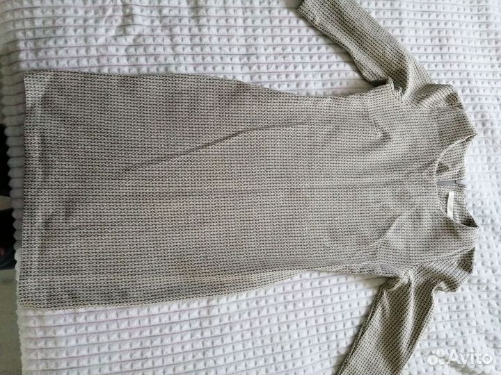 Отдам пакет женских вещей