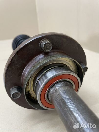 Привод передний правый Mitsubishi Pajero 3