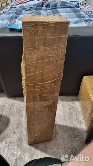 Коробка с одеждой