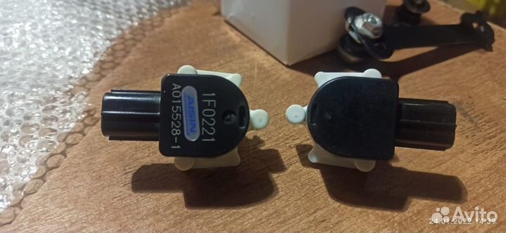 Датчик дорожного просвета Mitsubishi Pajero