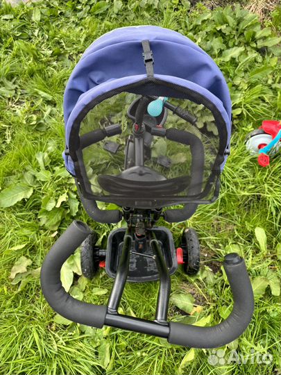 Детский велосипед с ручкой