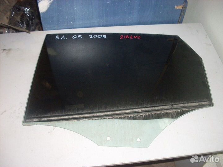 Стекло двери заднее левое (Audi Q5)