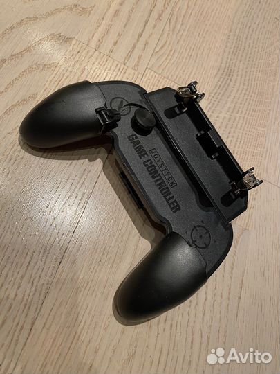 Геймпад для смартфона