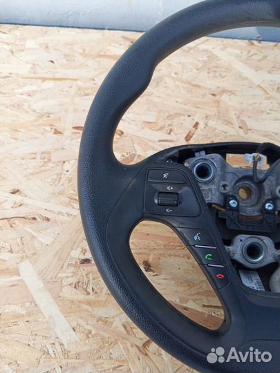 Руль в сборе Kia Ceed JD 2014
