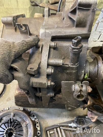 Продам МКПП на Seat Ibiza 085