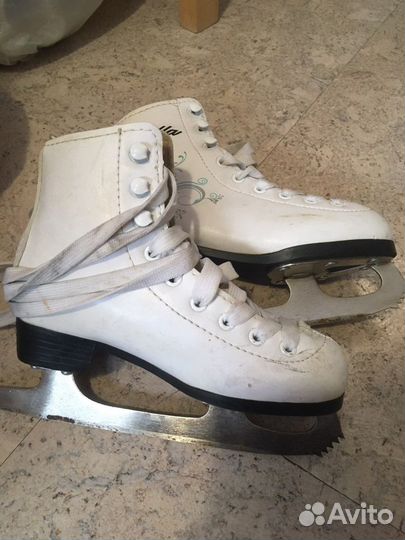 Коньки детские Bella размер 29