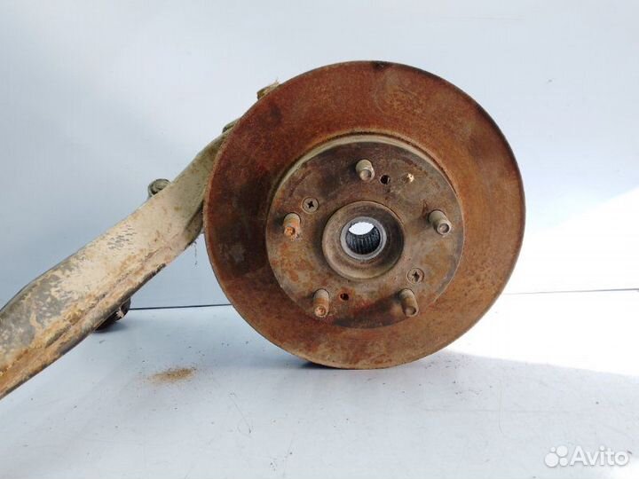 Ступица передняя правая Honda Stream RN1 D17A 2001