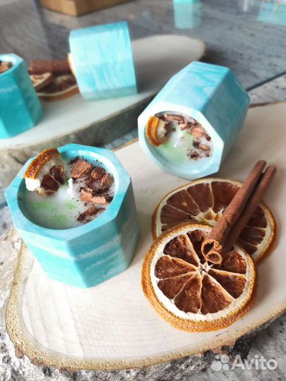 Соевые свечи в гипсовом подсвечнике