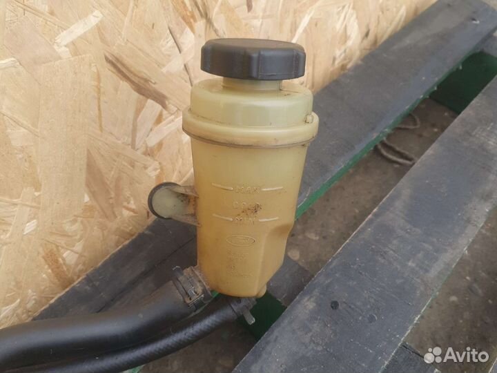 Трубки гура с бачком Ford focus 1 1998-2004