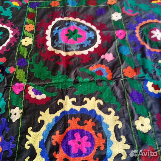 Узбекское винтажное Сюзане. Панно, покрывало. 029