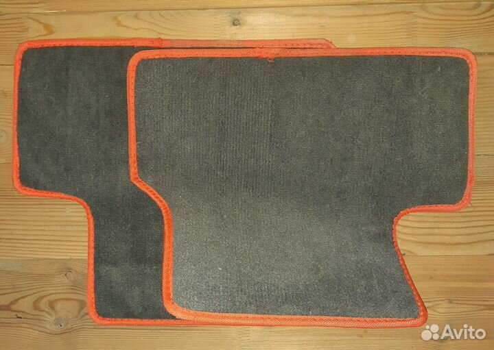 Автомобильные коврики ворсовые